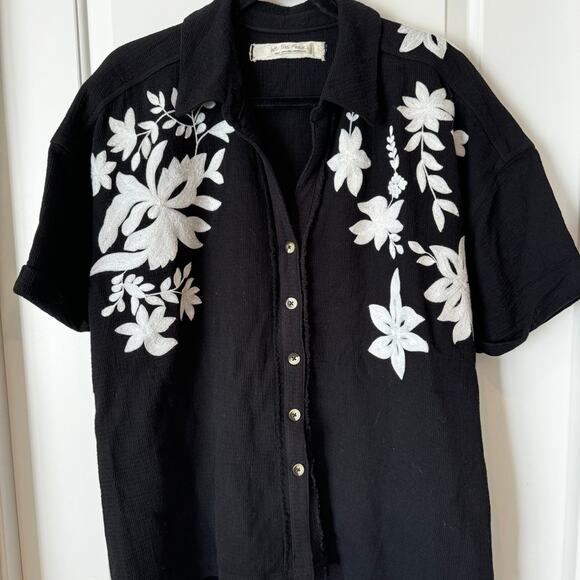 Free People black Flowers Embroidered Shirt women size small - Picture 1 of 5